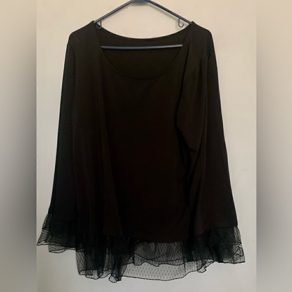 Lacy blouse - Picture 2 of 5